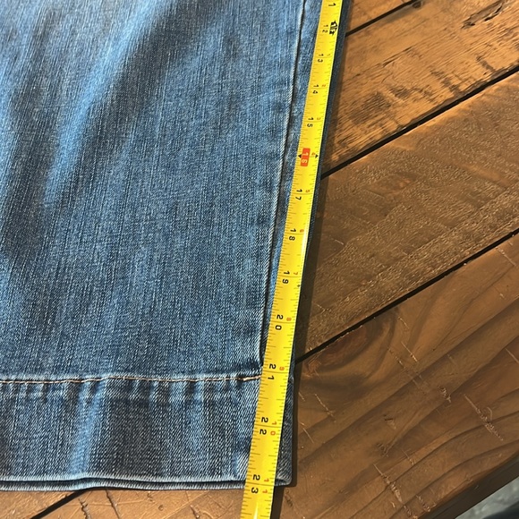 Talbots high rise wide leg crop Jean size 10 - Picture 9 of 9